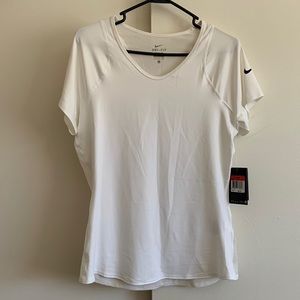 NIKE DRI - FIT SHIRT